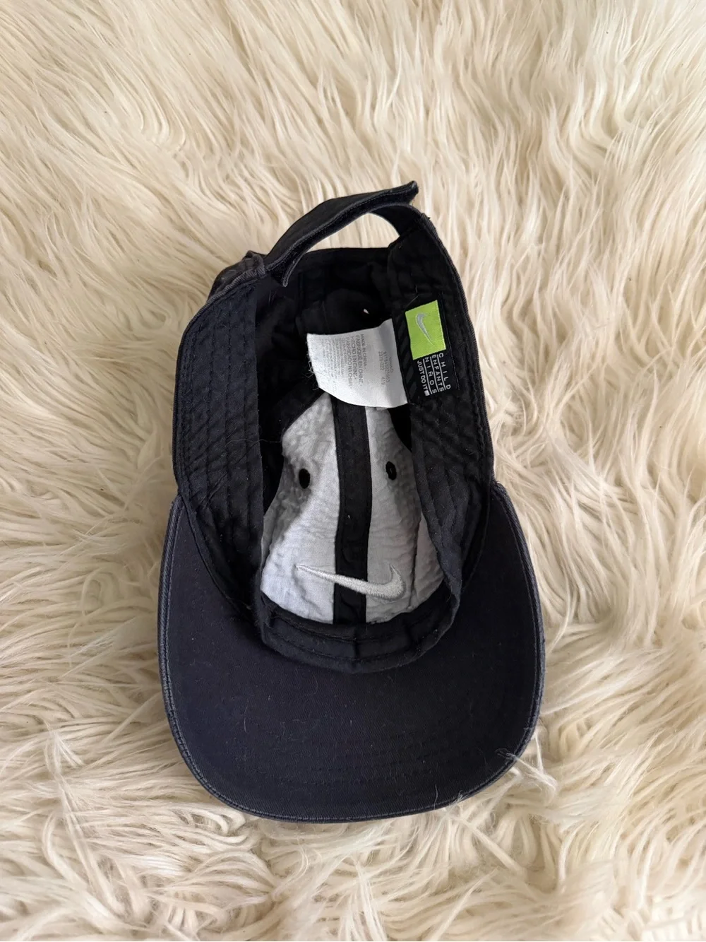 Nike Kids Black Swoosh Baseball Cap
